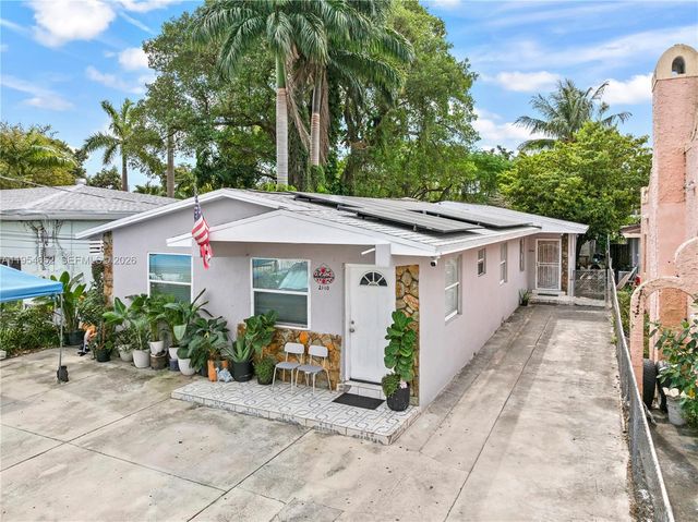 2110 NW 34th St, Miami, FL 33142