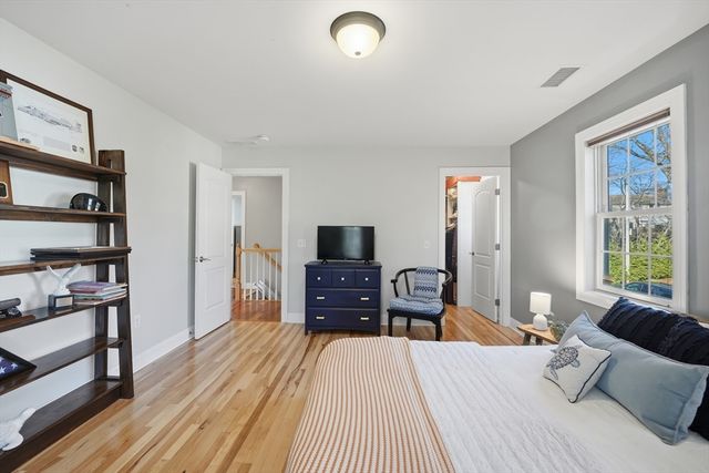 30 Saugus Ave, East Longmeadow, MA 01028