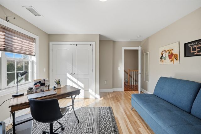 30 Saugus Ave, East Longmeadow, MA 01028