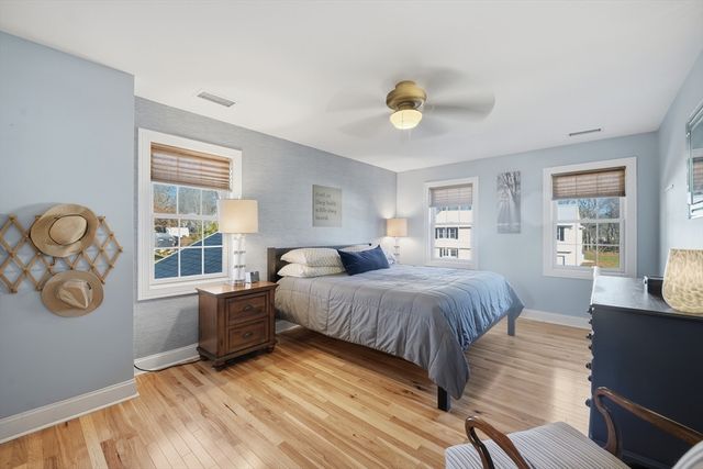 30 Saugus Ave, East Longmeadow, MA 01028