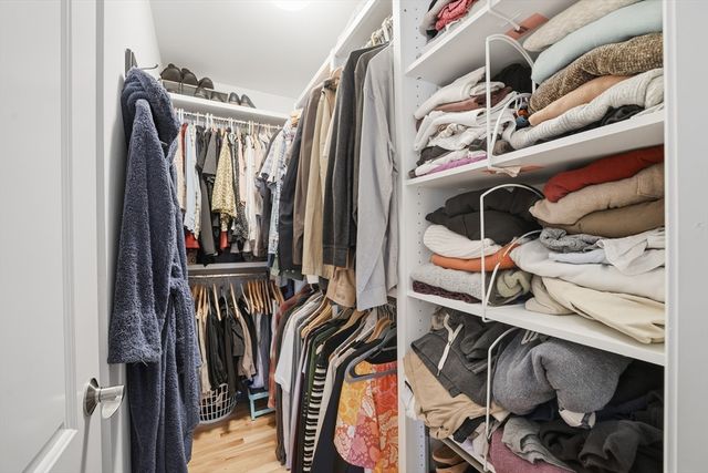 30 Saugus Ave, East Longmeadow, MA 01028