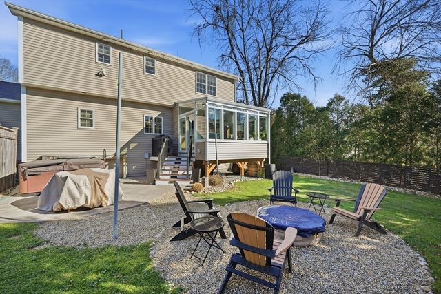 30 Saugus Ave, East Longmeadow, MA 01028