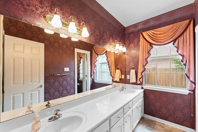 2435 Grummer Lane, Conway, AR 72034