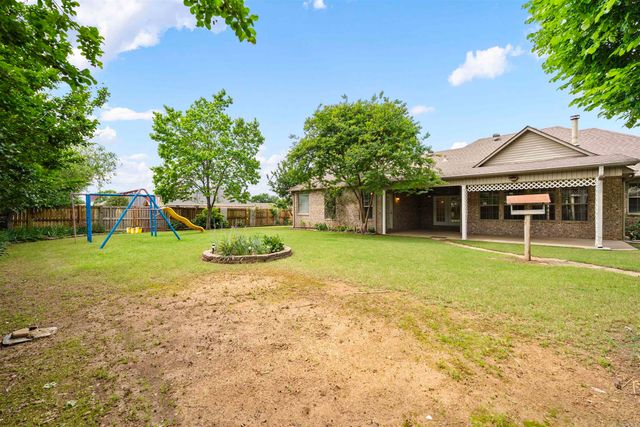 2435 Grummer Lane, Conway, AR 72034