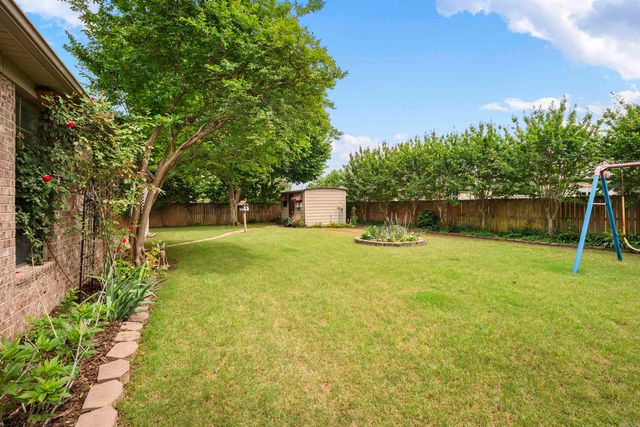 2435 Grummer Lane, Conway, AR 72034