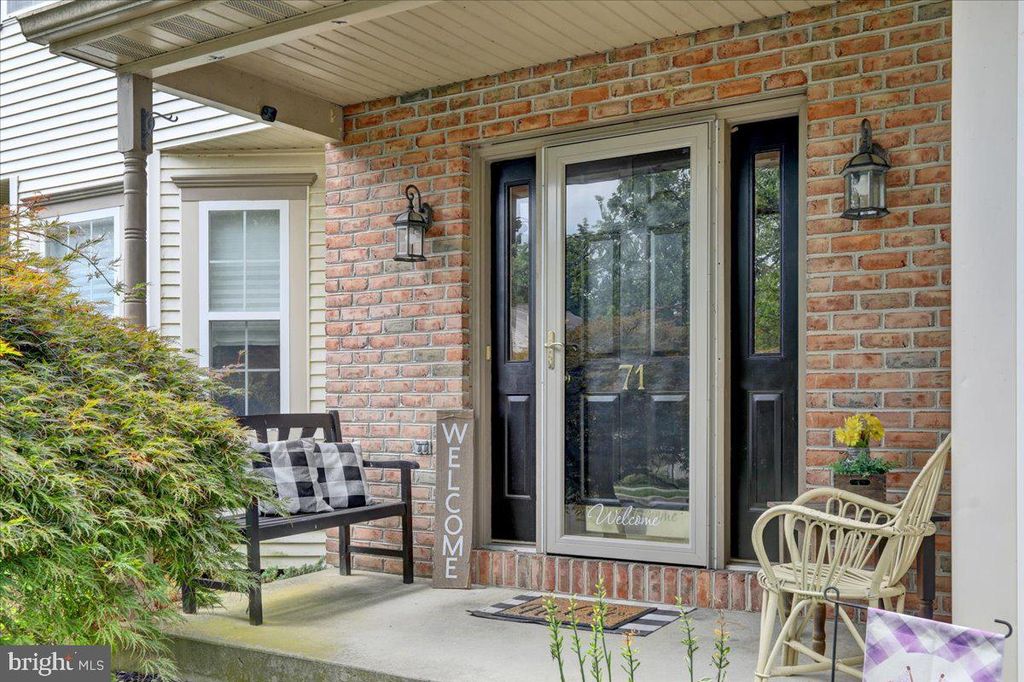 71 SABRINA ST, Wernersville, PA 19565
