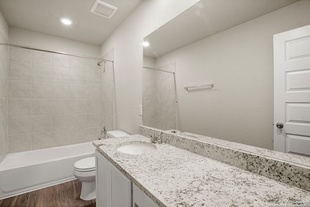 1216 Marvin Grove, Seguin, TX 78155