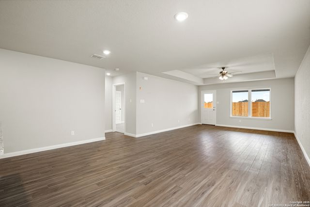 1216 Marvin Grove, Seguin, TX 78155
