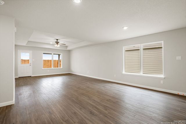1216 Marvin Grove, Seguin, TX 78155