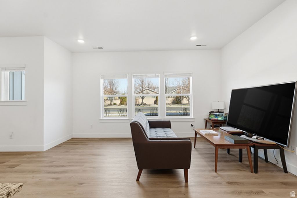 Image 5 of property listing at 1219 W 1820 S, Logan, UT 84321