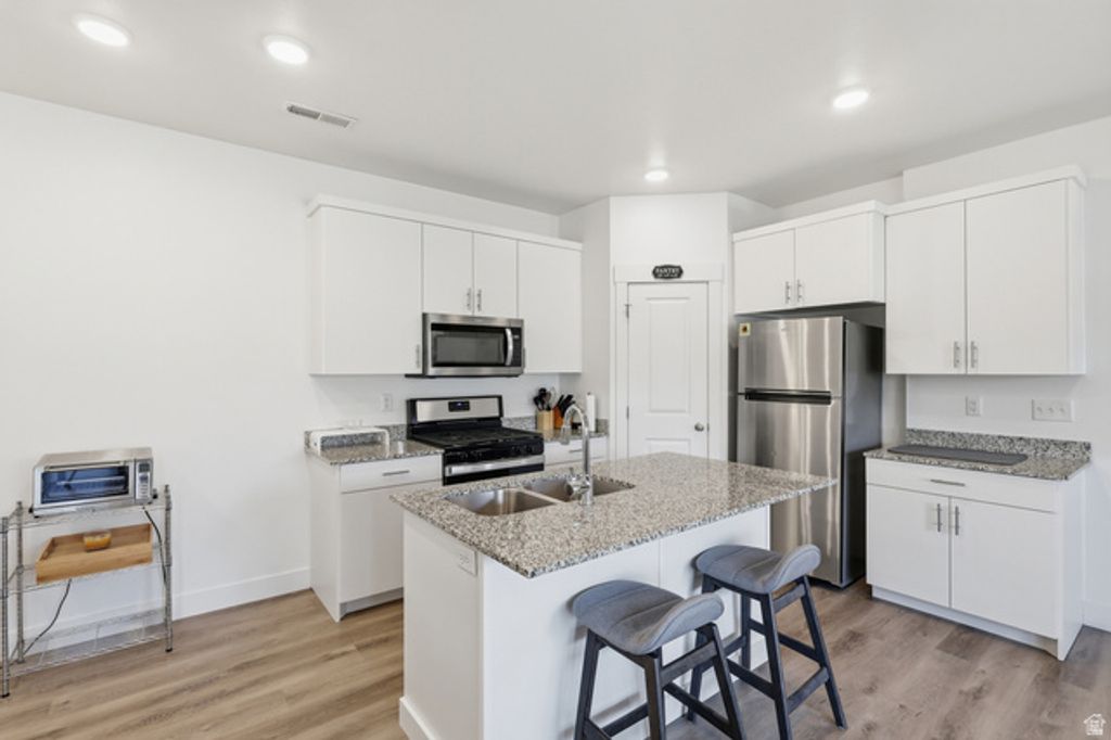 Image 7 of property listing at 1219 W 1820 S, Logan, UT 84321