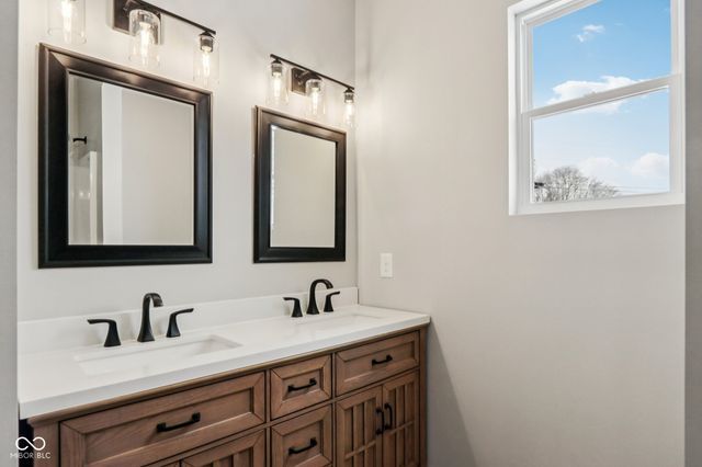 1618 N Molala Trail, Greensburg, IN 47240