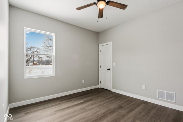 1618 N Molala Trail, Greensburg, IN 47240