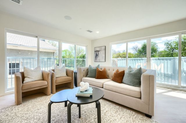 5705 Live Oak Street D, Dallas, TX 75206