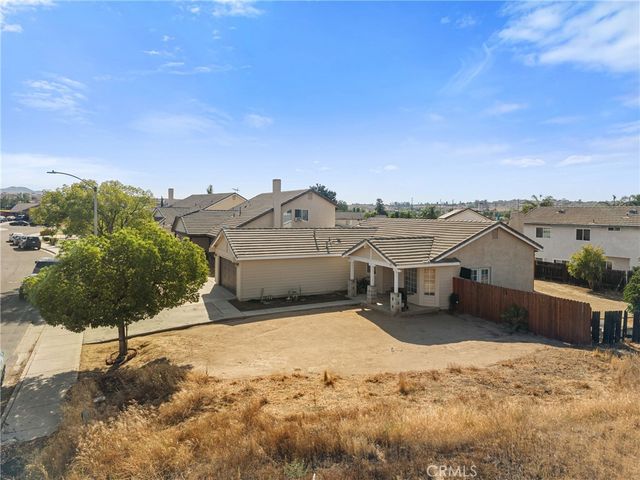 23248 Wildwood Lane, Perris, CA 92570