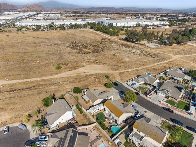 23248 Wildwood Lane, Perris, CA 92570