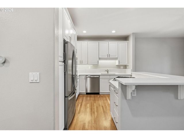 22215 CHELAN Loop, West Linn, OR 97068