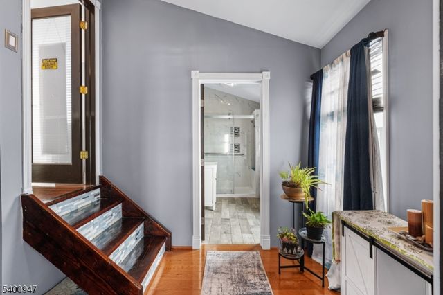 57 Pacific Blvd, Old Bridge Twp., NJ 07735