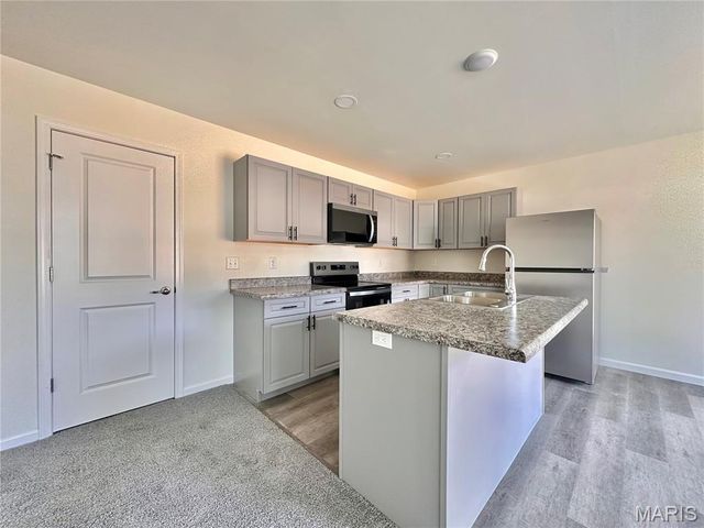 718 Osborn Drive, Collinsville, IL 62234