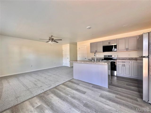 718 Osborn Drive, Collinsville, IL 62234