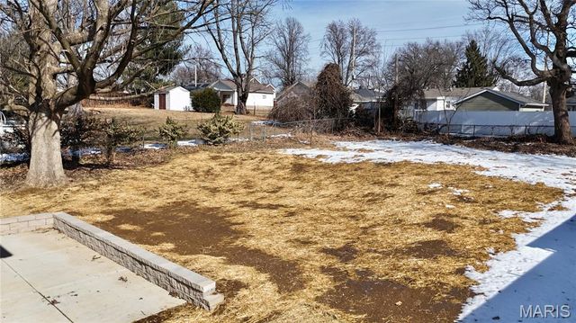 718 Osborn Drive, Collinsville, IL 62234