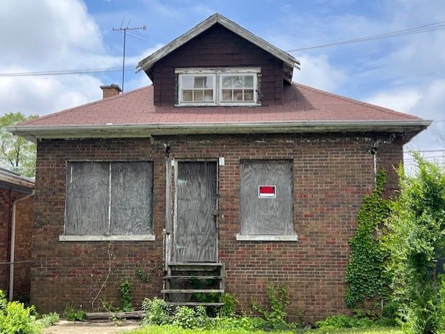8032 S King Drive, Chicago, IL 60619