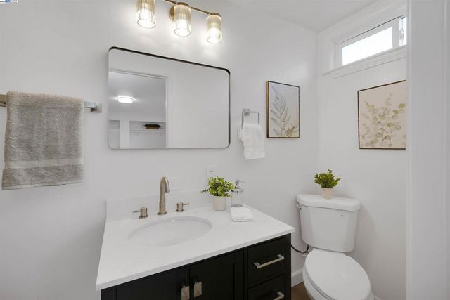 26555 Underwood Ave, Hayward, CA 94544