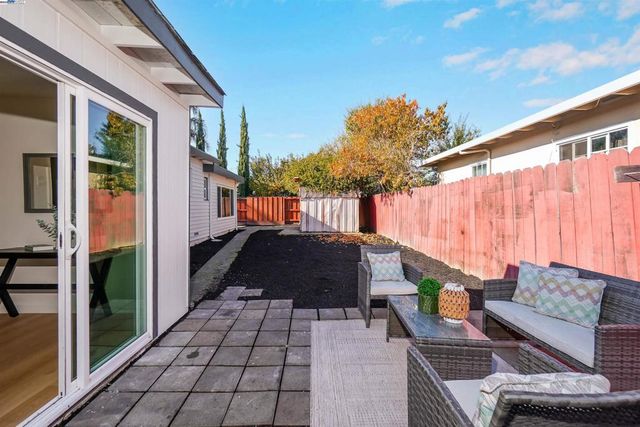 26555 Underwood Ave, Hayward, CA 94544