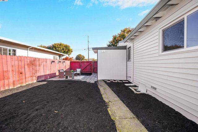 26555 Underwood Ave, Hayward, CA 94544