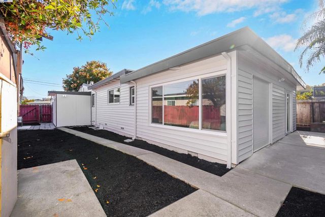 26555 Underwood Ave, Hayward, CA 94544