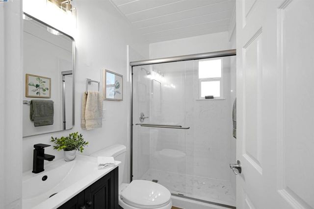 26555 Underwood Ave, Hayward, CA 94544