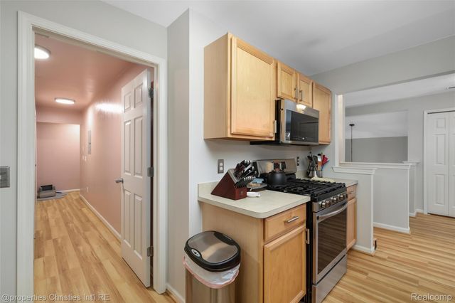 45727 Heather Ridge Drive 224, Macomb Township, MI 48044