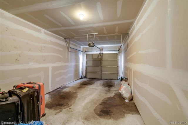 45727 Heather Ridge Drive 224, Macomb Township, MI 48044