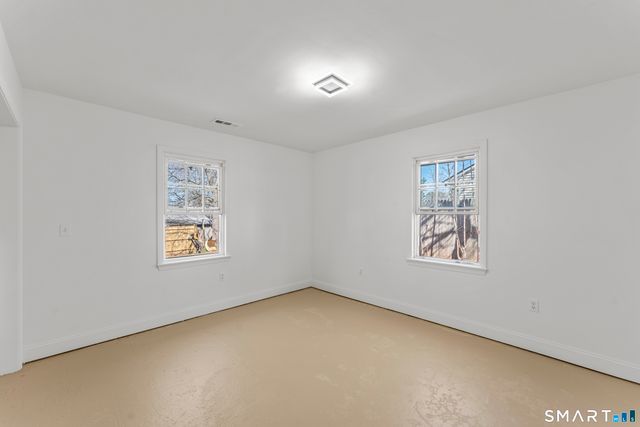 50 Stevens Street, East Hartford, CT 06118