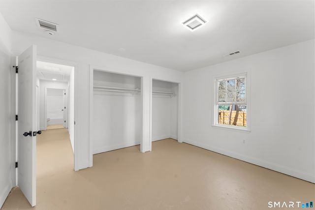 50 Stevens Street, East Hartford, CT 06118