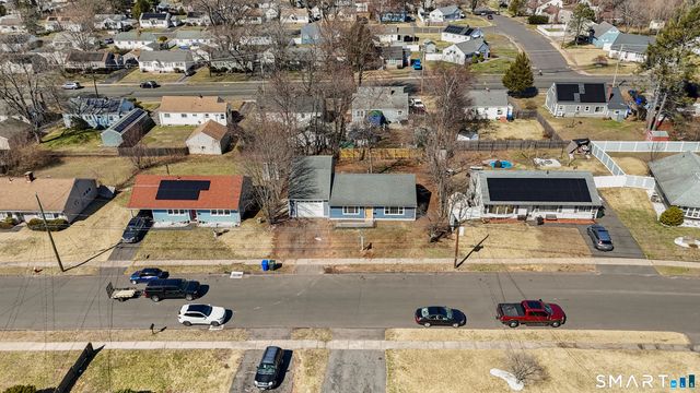 50 Stevens Street, East Hartford, CT 06118