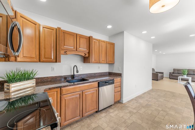 50 Stevens Street, East Hartford, CT 06118