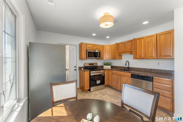 50 Stevens Street, East Hartford, CT 06118