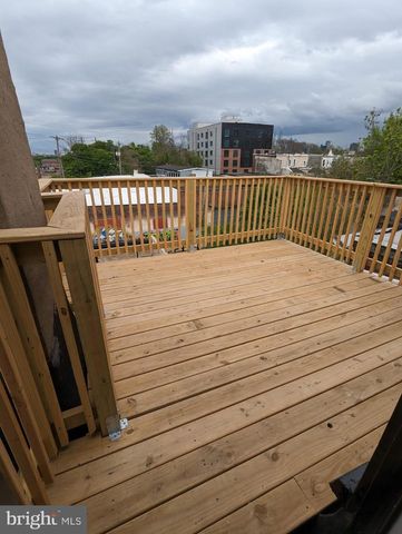 883 N PRESTON ST, Philadelphia, PA 19104