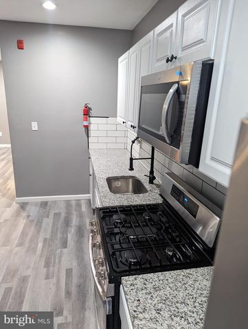 883 N PRESTON ST, Philadelphia, PA 19104