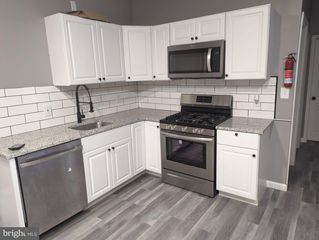 883 N PRESTON ST, Philadelphia, PA 19104