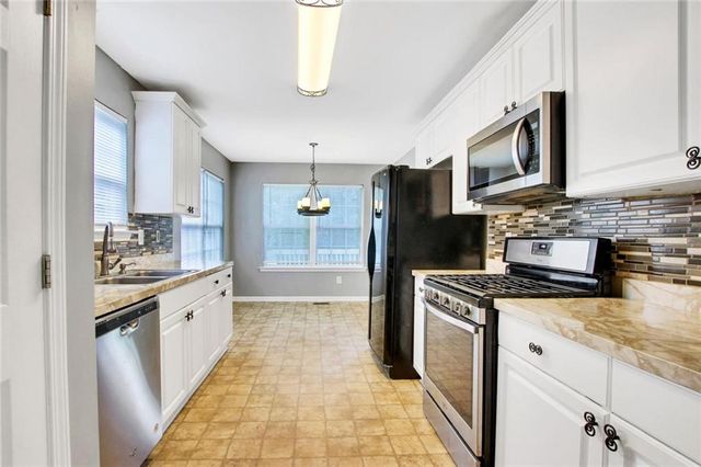 1411 Cumberland Creek Lane SW, Marietta, GA 30008