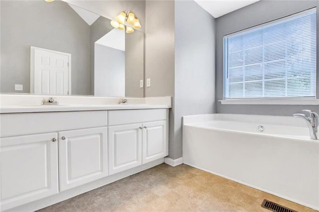 1411 Cumberland Creek Lane SW, Marietta, GA 30008