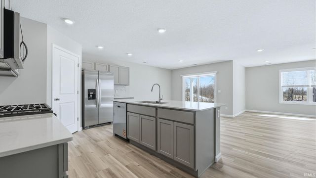 7814 Aniline Trail, Fort Wayne, IN 46835