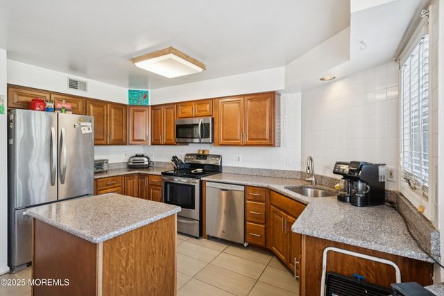 263 Marigold Court, 2603, Toms River, NJ 08753