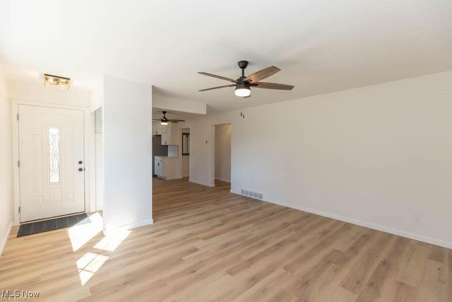 5099 W 220 Street, Fairview Park, OH 44126