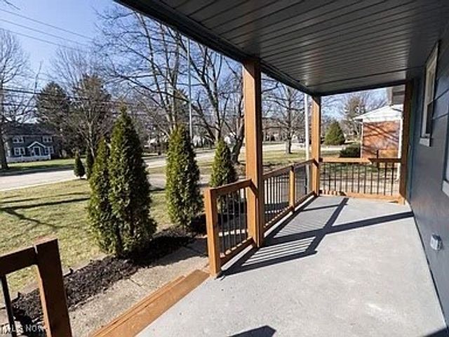 5099 W 220 Street, Fairview Park, OH 44126