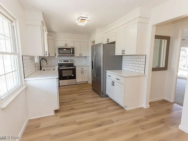 5099 W 220 Street, Fairview Park, OH 44126