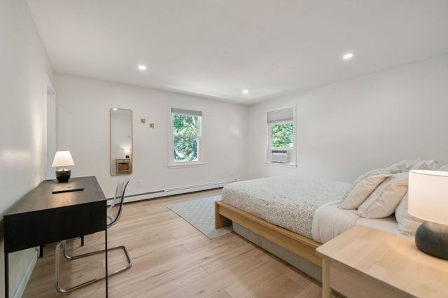 247 Fremont St, Taunton, MA 02780