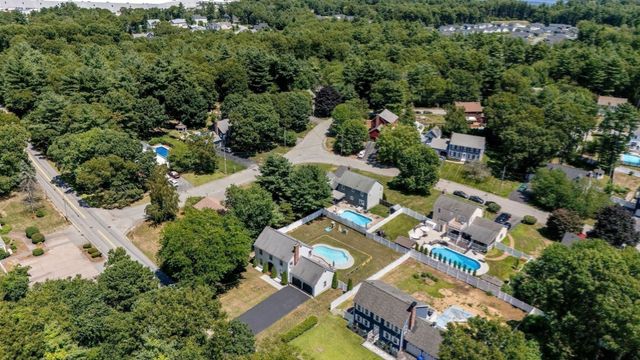 247 Fremont St, Taunton, MA 02780